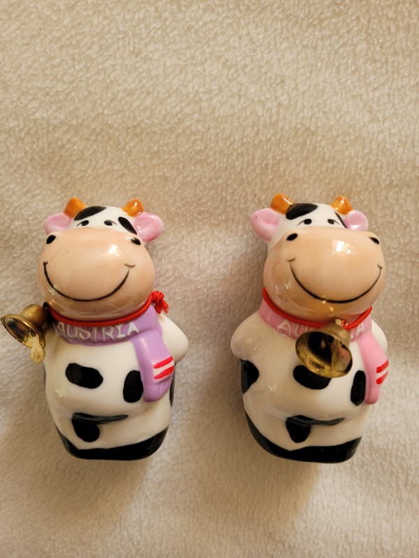 Cute Austria Cow Salt & Pepper Shakers in Kitchen & Dining Wares in City of Toronto