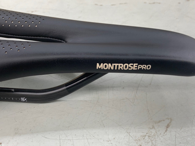 Bontrager carbon Saddle 138mm in Clothing, Shoes & Accessories in Leamington - Image 4