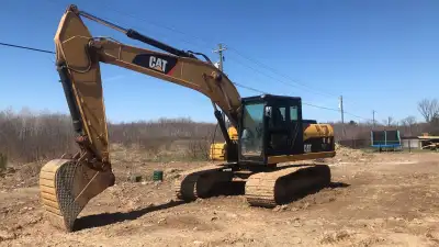 2012 CAT 320D EXCAVATOR 42 INCH BUCKET AIR CONDITION CAB HEATED SEAT EVERYTHING WORKS AS IT SHOULD 9...