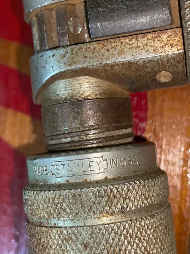 Vintage STANLEY  945-10” Ratcheting Reversible Brace Hand Drill in Hand Tools in Mississauga / Peel Region - Image 6
