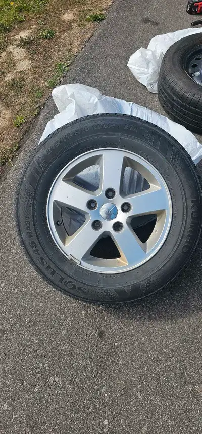 Have a 16 Set if rims off a 2011 Dodge Grand caravan. Will fit 2011 to 2020. Tires are not good . Bu...