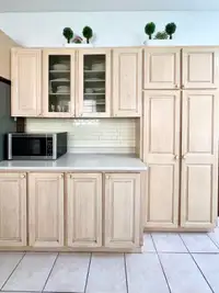 *CHEAP & MUST GO* - ENTIRE KITCHEN FOR SALE (REAL NATURAL WOOD)
