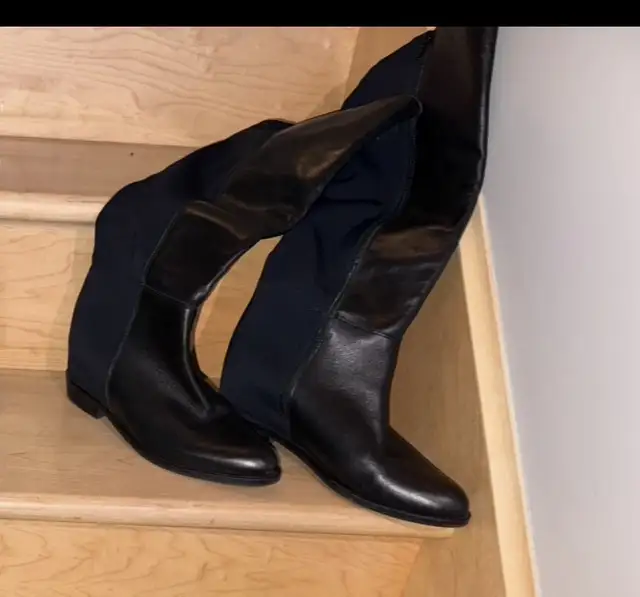 Women Shoes in Women's - Shoes in City of Montréal - Image 5