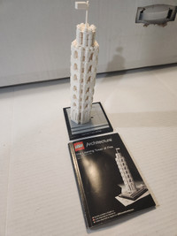 LEGO ARCHITECTURE - LEANING TOWER OF PISA 21015 Comp with manual