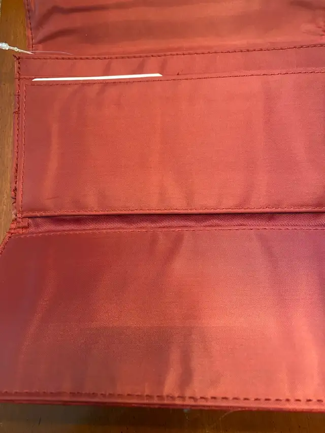 Ladies Wallet in Women's - Bags & Wallets in Kitchener / Waterloo - Image 4