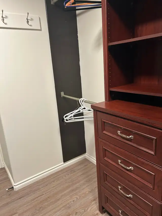 Larger bedroom , private washroom, private entrance. Heated park