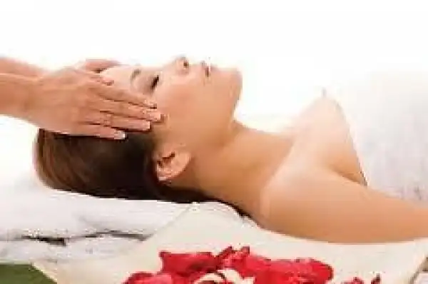 $50/1hr Amazing Body Massage, #202-2245 Kennedy Rd 416-754-7117 in Health and Beauty Services in City of Toronto - Image 3