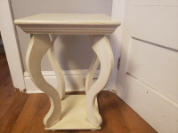 Pretty solid wood end/side  table  H 23 x 14 x 14 inches
