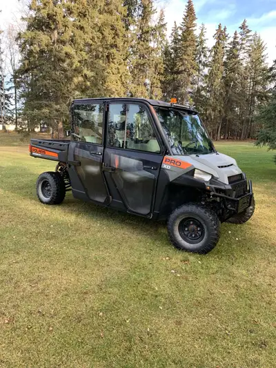 2021 Pro XD 1000 Unit is in good condition. Has 4WD - 2WD & Turf mode. Full hard cab with factory he...