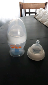 Natural Latch Baby Bottle