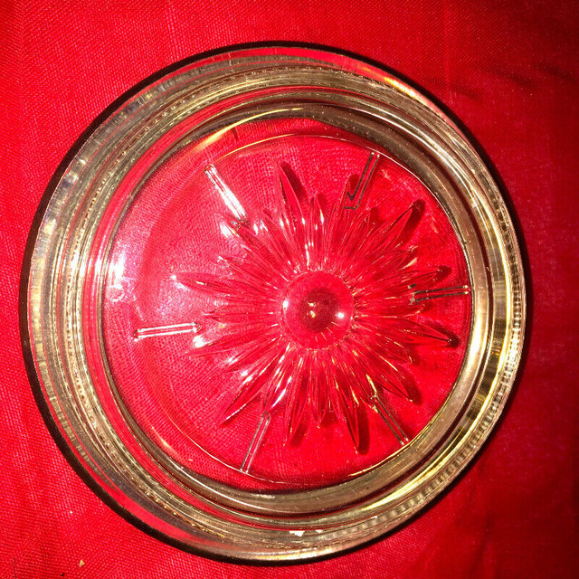 Vintage Primrose Glass Coasters EP Brass, Steel & Silverplate in Arts & Collectibles in Mississauga / Peel Region - Image 4