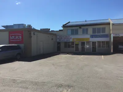 Right on the entrance to Bowmanville just off the 401, this office is located in a prime location at...