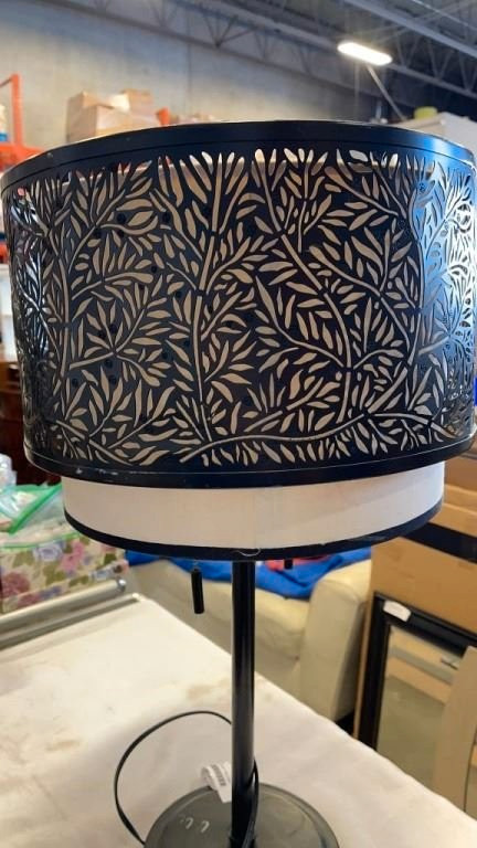 TABLE LAMP - BLACK METAL SHADE - in Indoor Lighting & Fans in Delta/Surrey/Langley