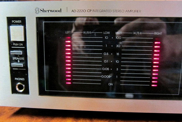 SHERWOOD AD-2220 CP STEREO INTEGRATED AMPLIFIER LIKE NAD ROTEL in Stereo Systems & Home Theatre in Ottawa - Image 4