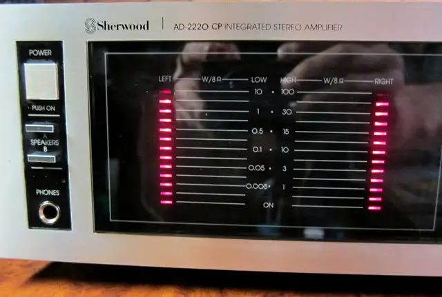 SHERWOOD AD-2220 CP STEREO INTEGRATED AMPLIFIER LIKE NAD ROTEL in Stereo Systems & Home Theatre in Ottawa - Image 5