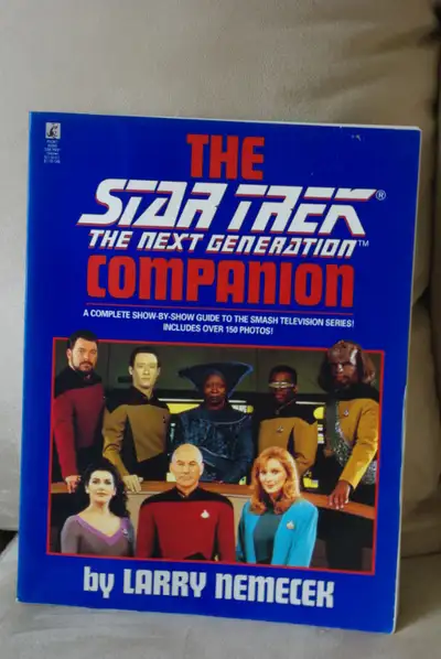 The 1992 edition of the Star Trek Next Generation companion. The show by show guide of seasons 1 thr...