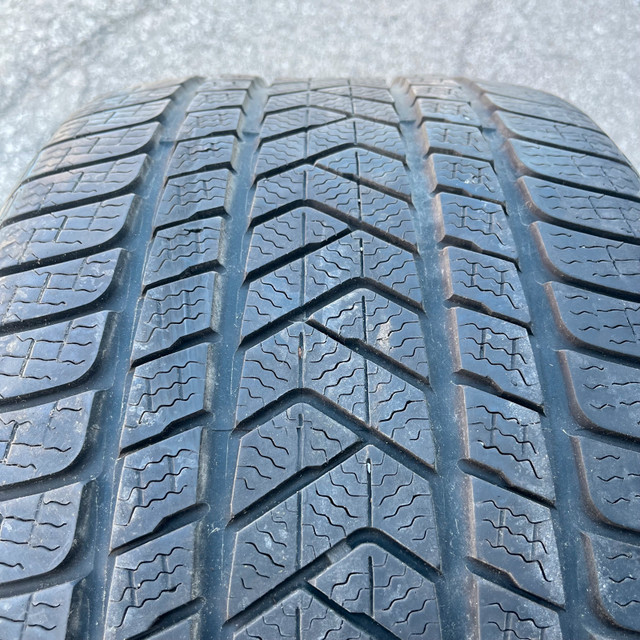 2x 285/30R21 Pirelli Winter Sottozero3 Tires in Tires & Rims in Oshawa / Durham Region - Image 2