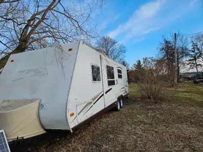 Bunk house trailer can sleep up to queen in the front. All works off 12v and propane. As well as run...
