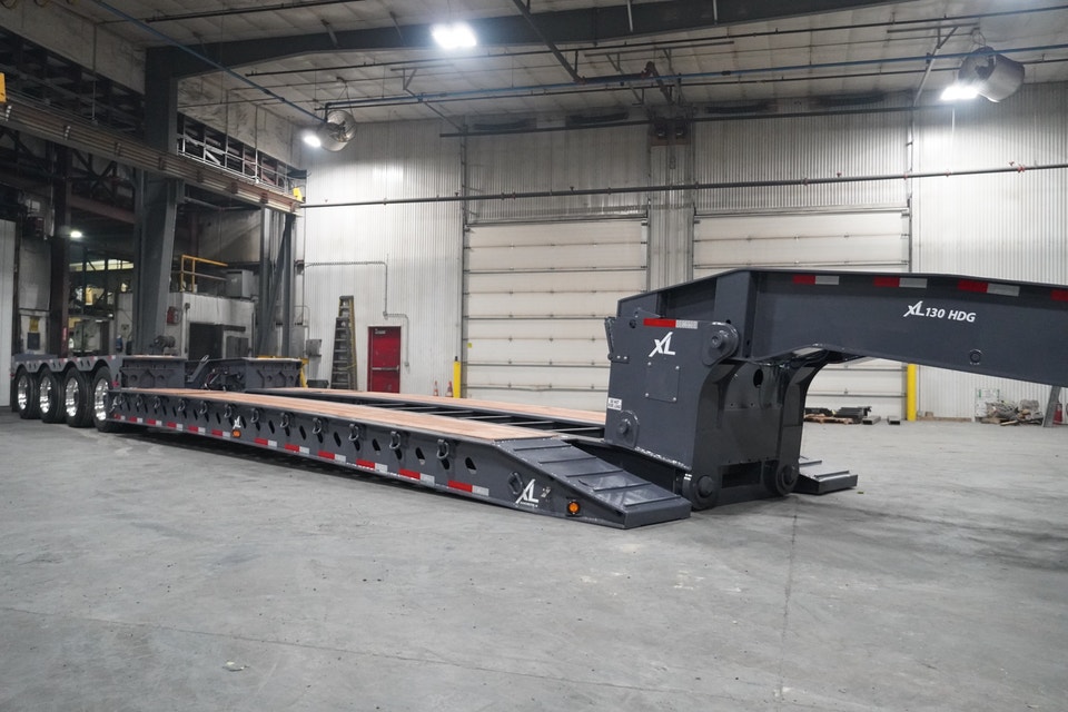 2027 XL Specialized XL130 (65Ton) Quad Float | Heavy Equipment ...