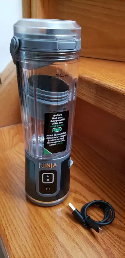 40.00 bnib ninja blast portable smoothie machine, View more