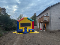 17ft PROFESSIONAL BOUNCING CASTLE + CUSTOM 20ft TARP   