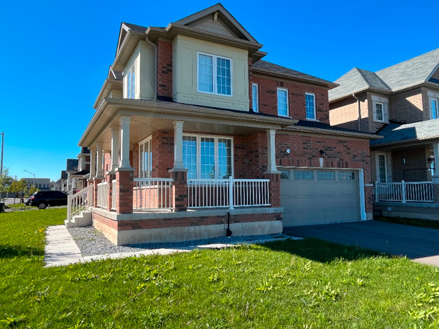 Thorold Welland 4 Bedroom 2.5 Bathroom House For Rent in Long Term Rentals in St. Catharines
