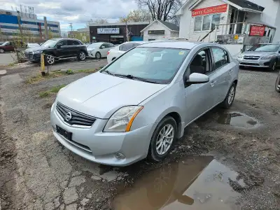 2010 Nissan sentra 217kms Automatic A//C blows cold Great car 2 set of tires winters and summers 549...