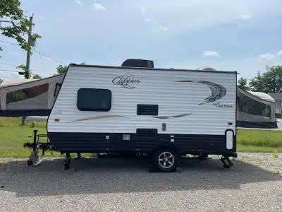 Awesome trailer complete with battery, propane tank, antisway bars for easy towing, can throw in pot...