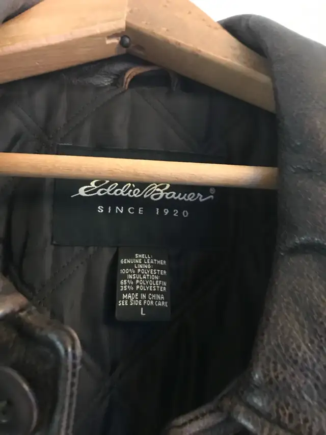Vintage Eddie Bauer Leather coat in Men's in Oshawa / Durham Region - Image 5