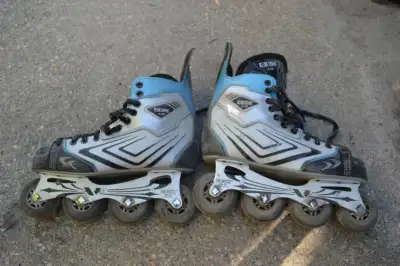 CCM - 1.0 Men's Roller Blades - SIZE 8, View more