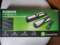 [NEW IN BOX] 3-Piece LED Light Kit with Batteries