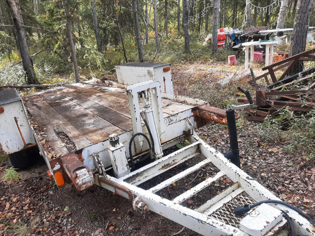 TILTDECK TRAILER in Cargo & Utility Trailers in Whitehorse - Image 3