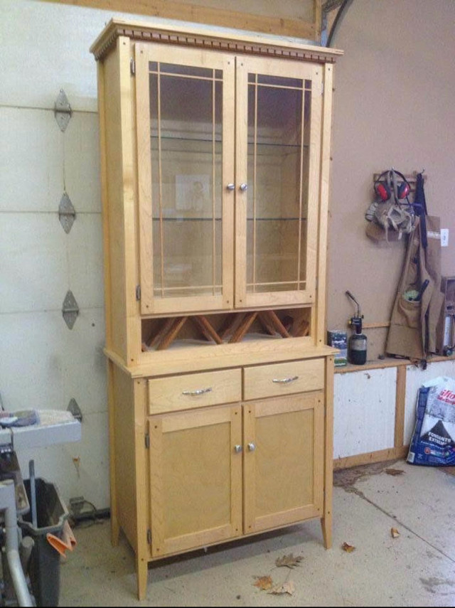 Hand made Maple/Cherry china Cabinet in Hutches & Display Cabinets in Muskoka - Image 3