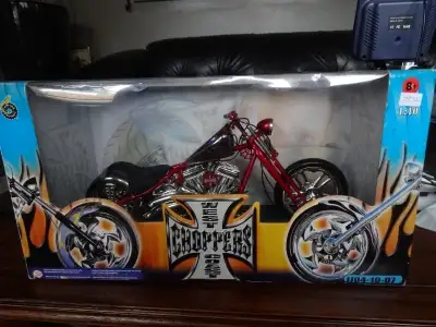1/10 west coast choppers muscle machines California Jesse James, View more
