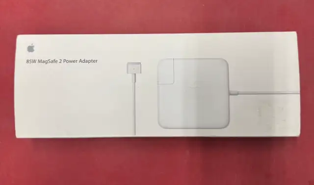 Computer Adapters and Accessories in Laptop Accessories in Barrie - Image 8