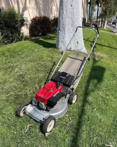 Picking up any broken, unused or unwanted lawnmowers or anything and everything alike. Let me know w...
