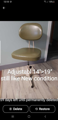 Chair /  adjustable from 14"&gt;&gt;19" **still like New 