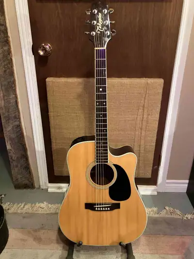Takamine FP360SC MIJ, View more