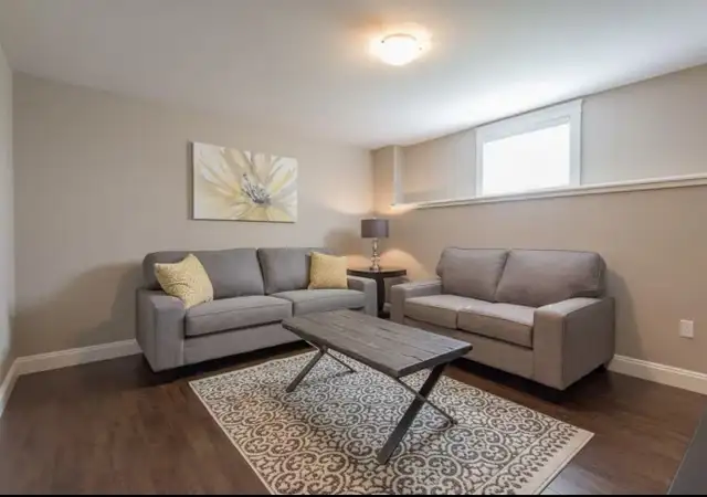 Fully furnished 4 bedroom 4 bath home for rent  in Long Term Rentals in Charlottetown - Image 3