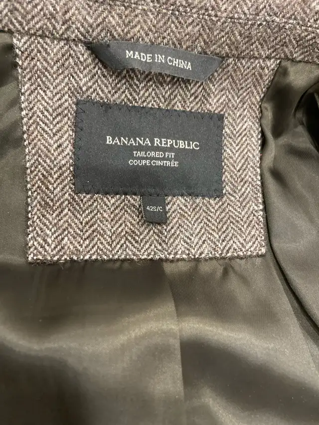 banana republic blazers/sport coat -men in Men's in Edmonton - Image 9