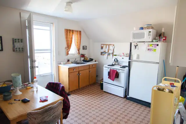 bright and cozy one bedroom, downtown heat lights inc in Long Term Rentals in Charlottetown - Image 7