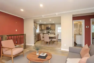 MODERN 3 BEDROOM DETACHED HOUSE FOR RENT