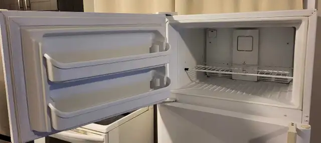 Réfrigérateur Kenmore Propre in Refrigerators in Sherbrooke - Image 5