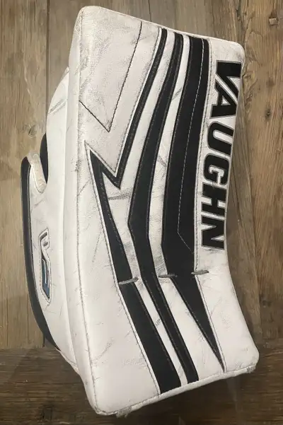 Vaughn V9 Blocker - INT, View more