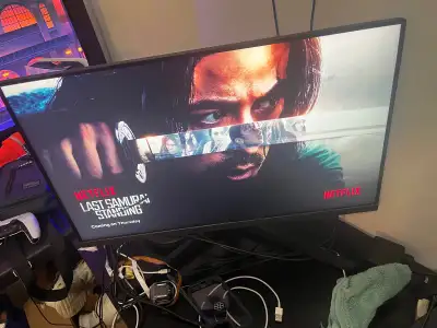 Selling samsung monitor -27 ich, View more