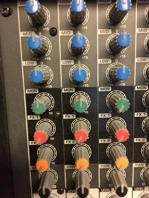BEHRINGER  PMP1280S  POWERED MIXER65585441586689122