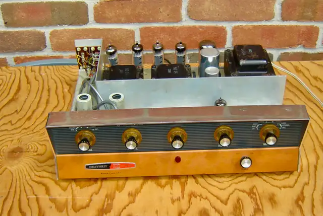 Vintage Heathkit Daystrom AA-151 Stereo Tube Amplifier-Untested in General Electronics in City of Toronto - Image 6