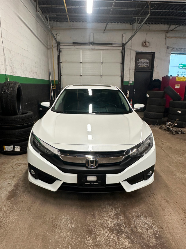2016 Honda Civic Touring *CLEAN TITLE* in Cars & Trucks in City of Toronto