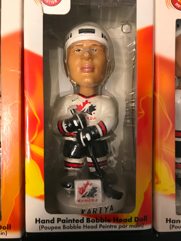 NEW Handpainted Team Canada Hockey Team Bobbleheads in Arts & Collectibles in City of Toronto - Image 4