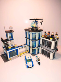 LEGO-Police Station